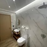 Luxury Sea View 아파트 Sarandë