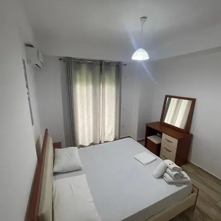 Luxury Sea View Apartment *
