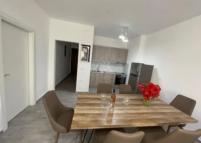 Luxury Sea View Apartment Sarandë